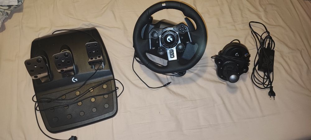 Conjunto completo simulador Logitech G 923 racing
