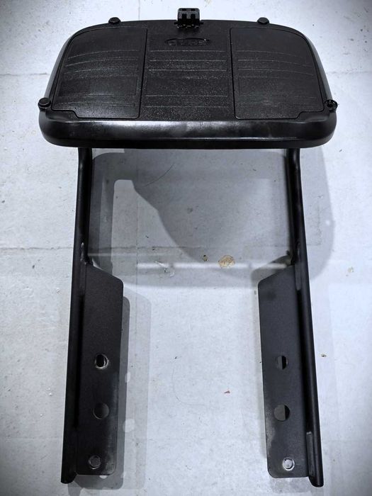 Suporte / Fixação de Topcase marca SHAD para Kawasaki Z650