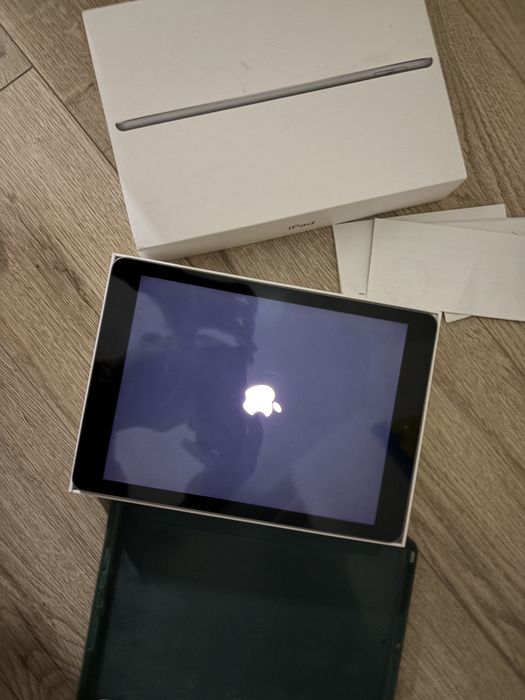 Ipad Wifi 6Gen з apple pencil