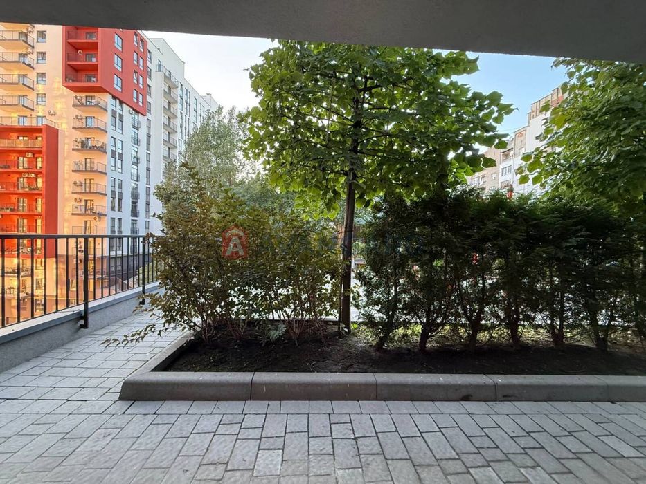 Продаж 2 кім 76 м2 в ЖК Семицвіт на Шевченка