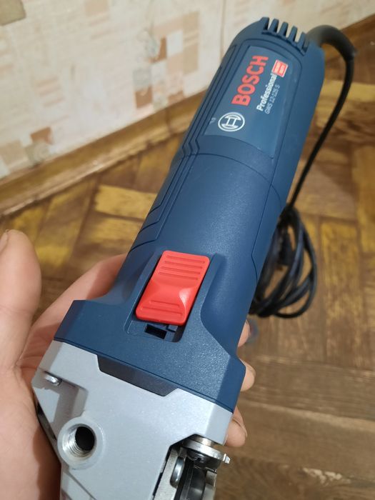 Стан нової,оригінал(04/2024)!!Болгарка Bosch GWS 12-125 S,регулятор об