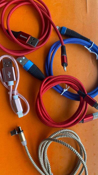 Зарядный кабель для iPhone