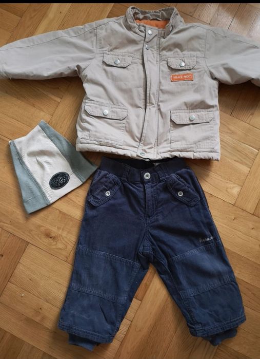 Spodenki H&M Disney kurtka  Rom 86 beżowa plus czapka cały komplet.