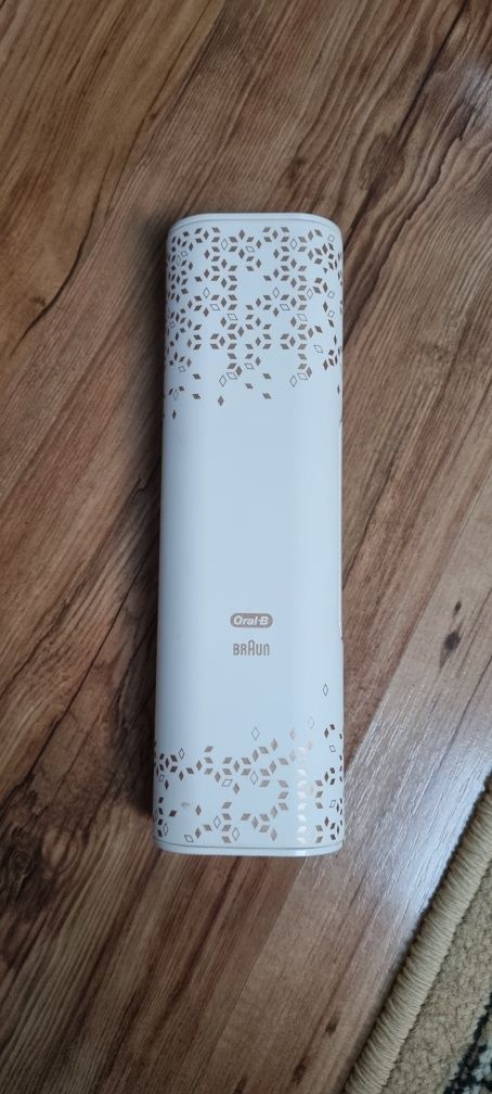 Sczoteczka Oral-B BRAUN