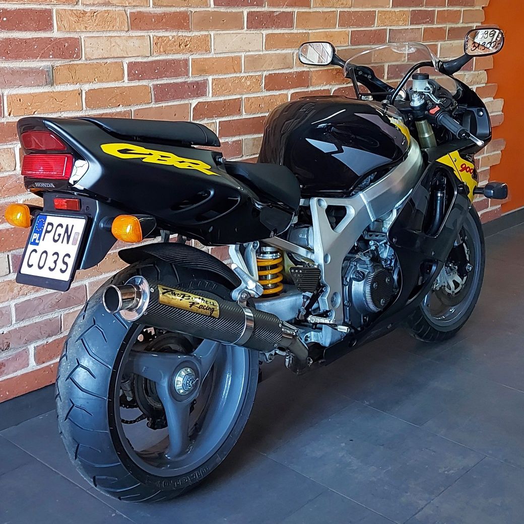 Honda CBR 900rr dla indywidualisty w bardzo dobrym stanie