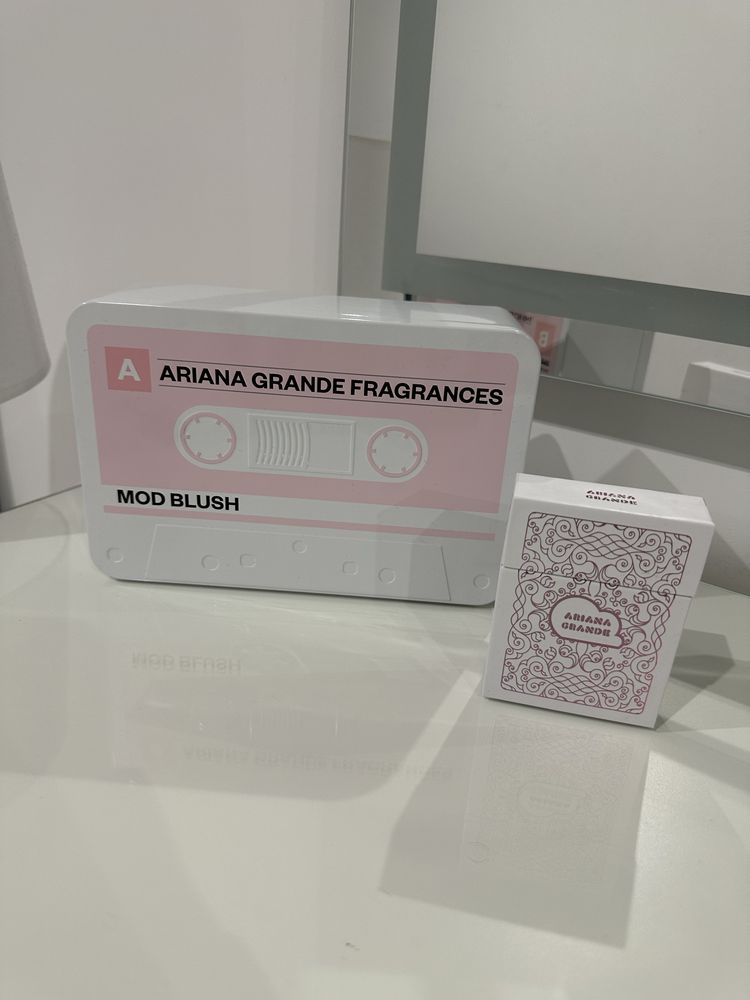 zestaw Ariana Grande karty Mod Blush