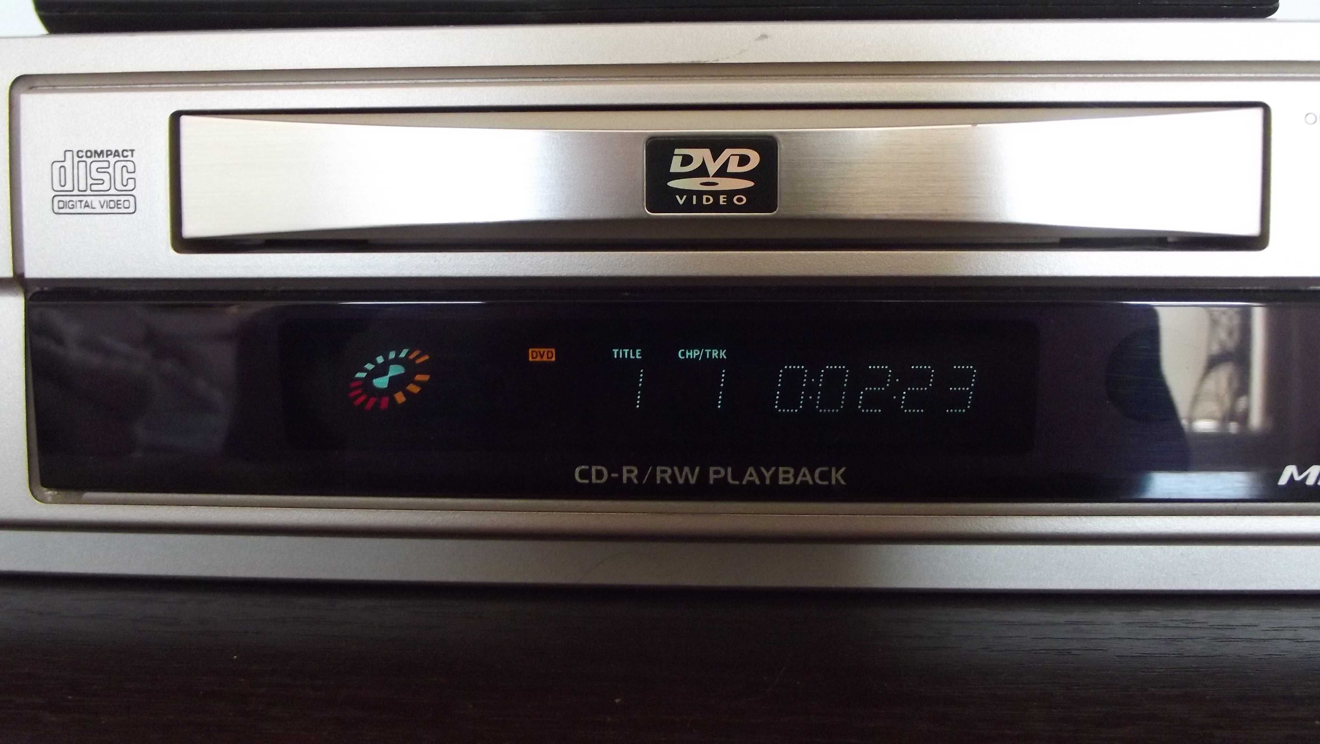 Odtwarzacz DVD AIWA XD-DV480 Czyta cd i cd-r