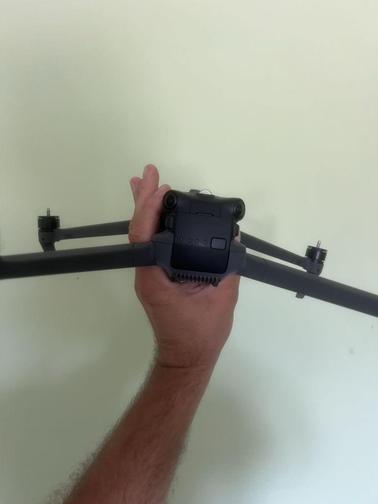 Dji Mavic 3 enterprise. 17 часов.Отличное состояние