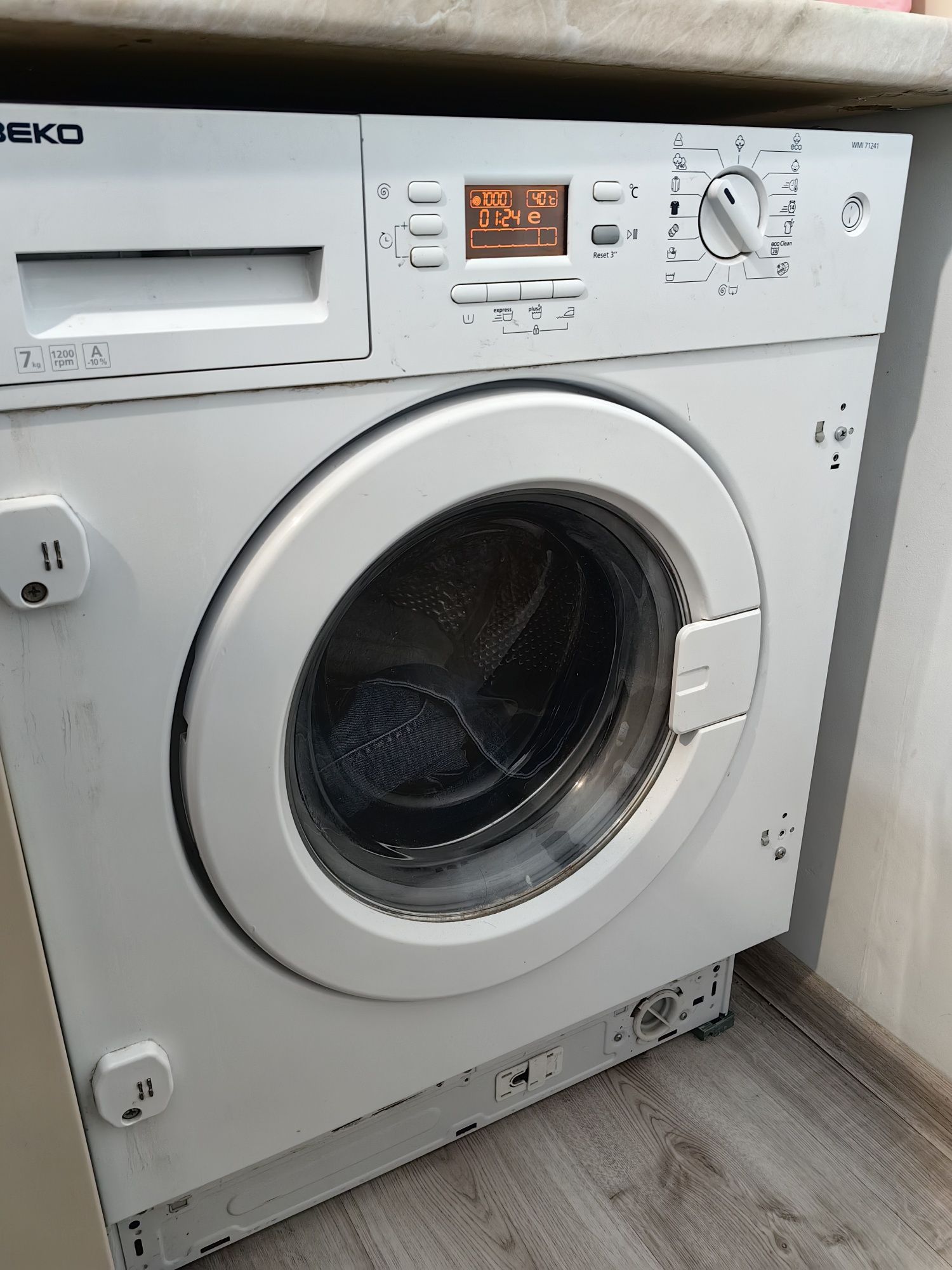Pralka BEKO pod zabudowę / pod blat / 7 kg / 1200 obr. / klasa A+
