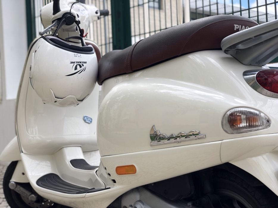 Vespa 125 (como Nova) LINDA