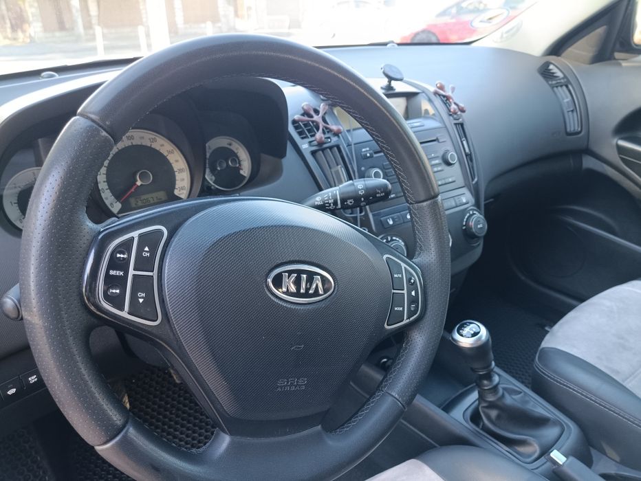 Продам Кіа Ceed 1.6d 2008