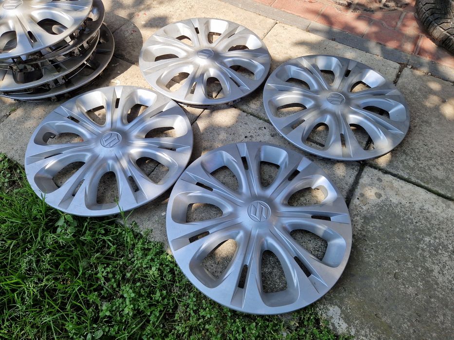 Kołpaki suzuki oryginalne r16 stan bardzo dobry