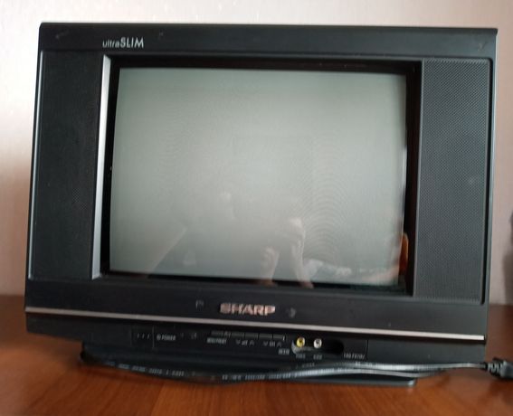 Телевизор Sharp ultra slim