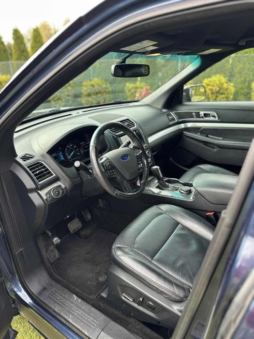 Ford Explorer 4x4 3.5 V6 wolnossące 7 osobowy
