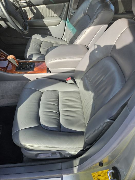 Lexus LS 400 benzyna