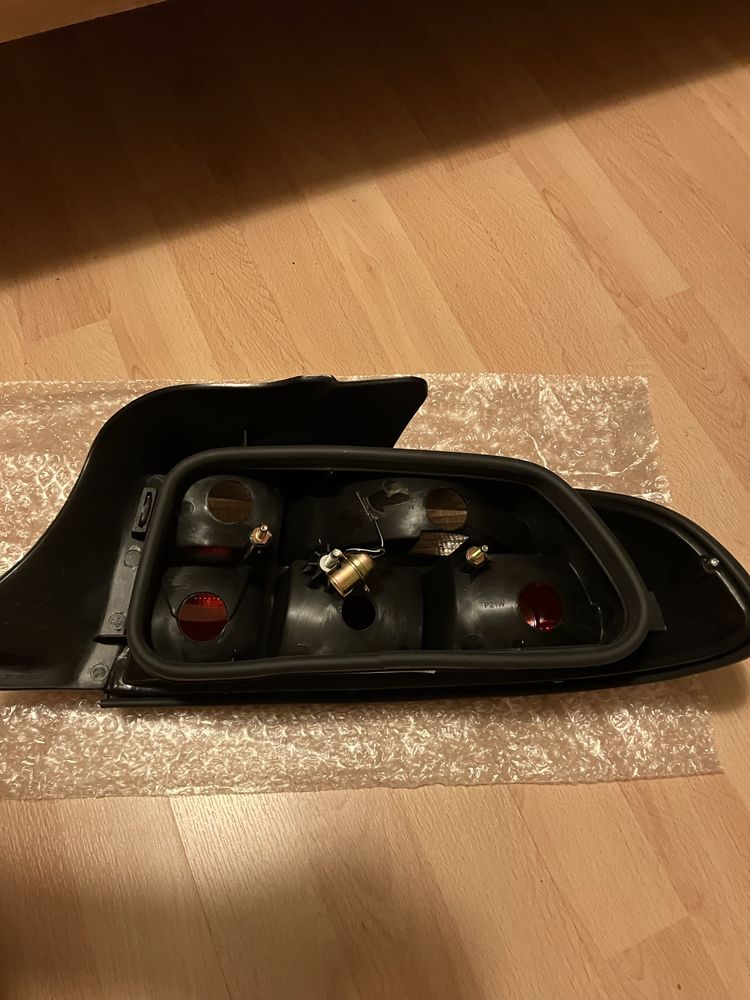 Lampy tylne czarne bmw z3