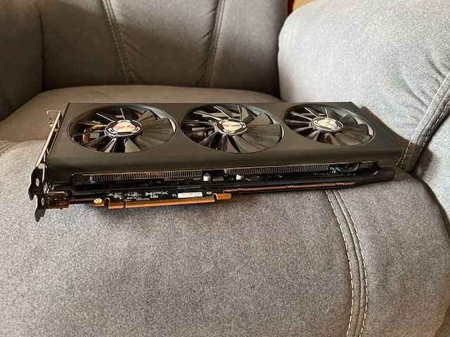XFX RX 5700 xt 8GB - AMD Radeon - USA