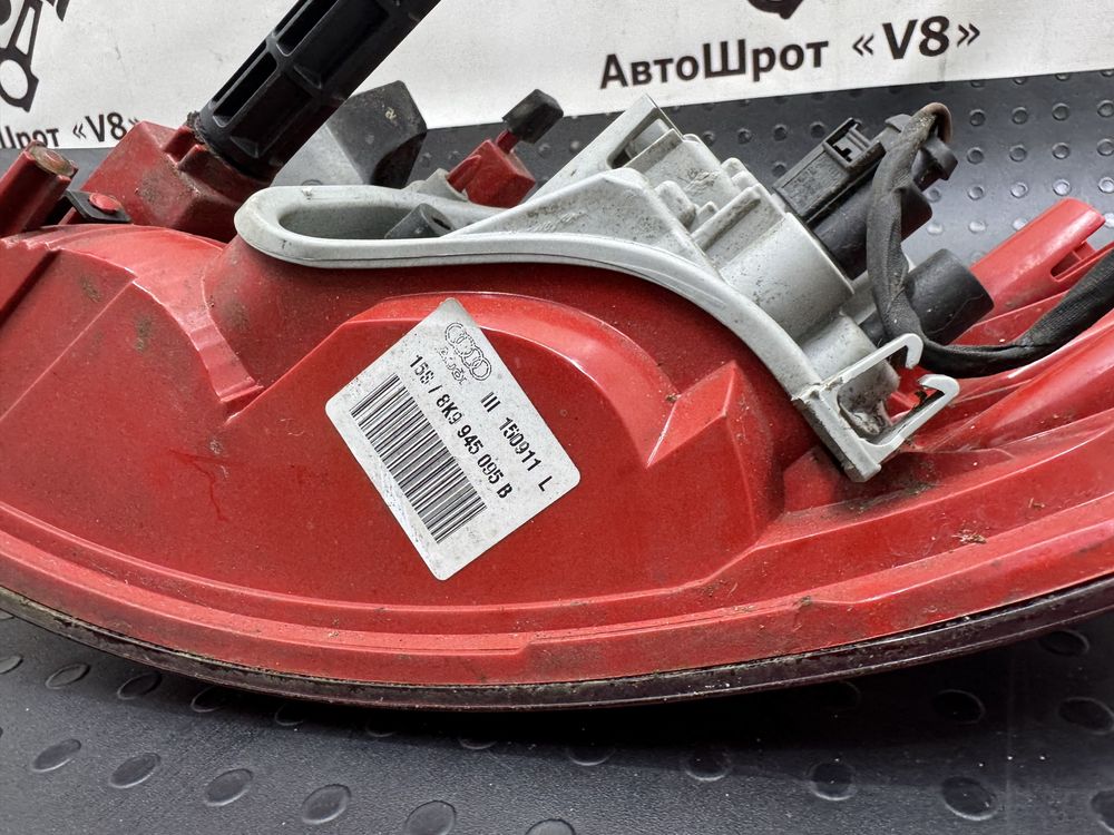 Стопи задній лівий Audi A4 B8 LED стоп Ауді А4 В8 універсал