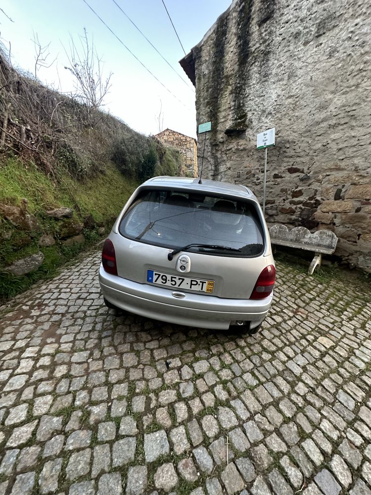 Opel corsa 1.5td isuzu