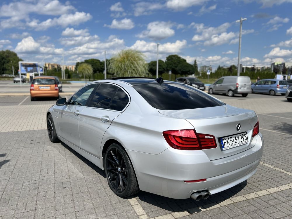 BMW 528i xDrive 2013