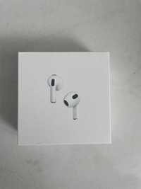 Навушники Apple AirPods 3rd generation with MagSafe Charging Case