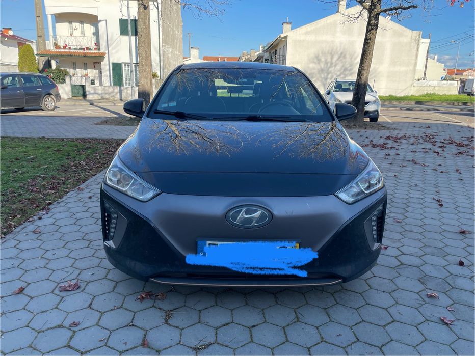 Hyundai Ioniq EV 100% eletrico