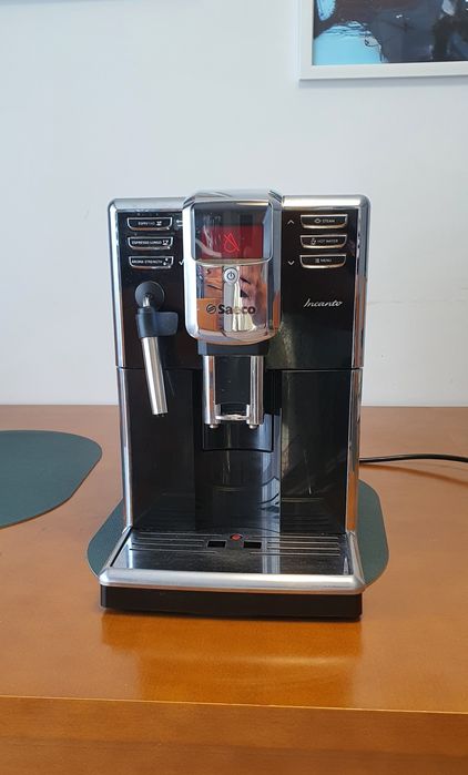Ekspres Automatyczny Saeco Incanto HD8911 BDB Stan W Pełni Sprawny