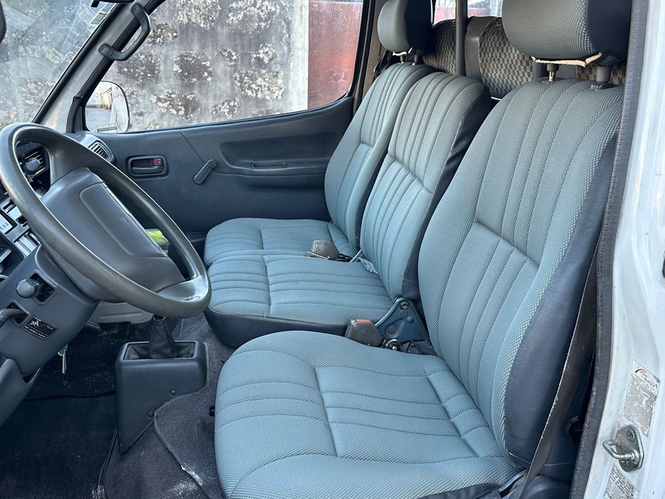 Toyota hiace 1 dono apenas