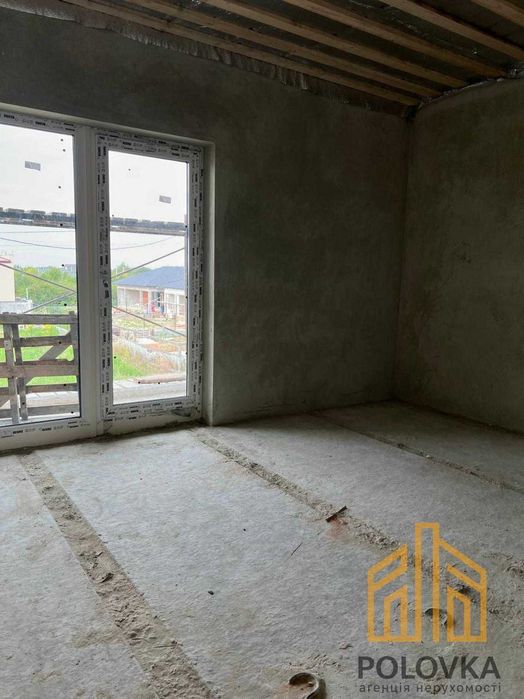 Продаж 2-поверхового дуплексу, Садовий