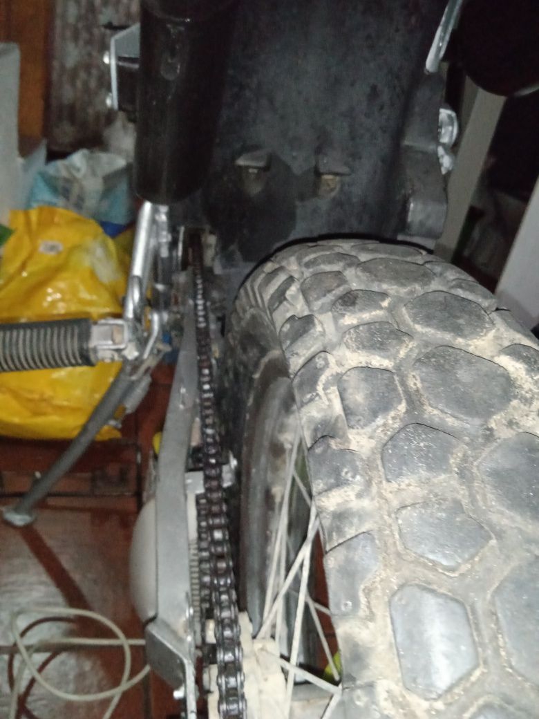 Vendo toda a montagem para pecas Suzuki rmx 50