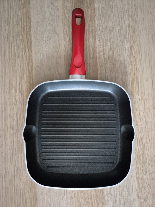 Patelnia grillowa na indukcję