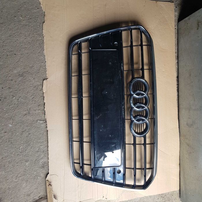 grill Audi A5 lift 8T0