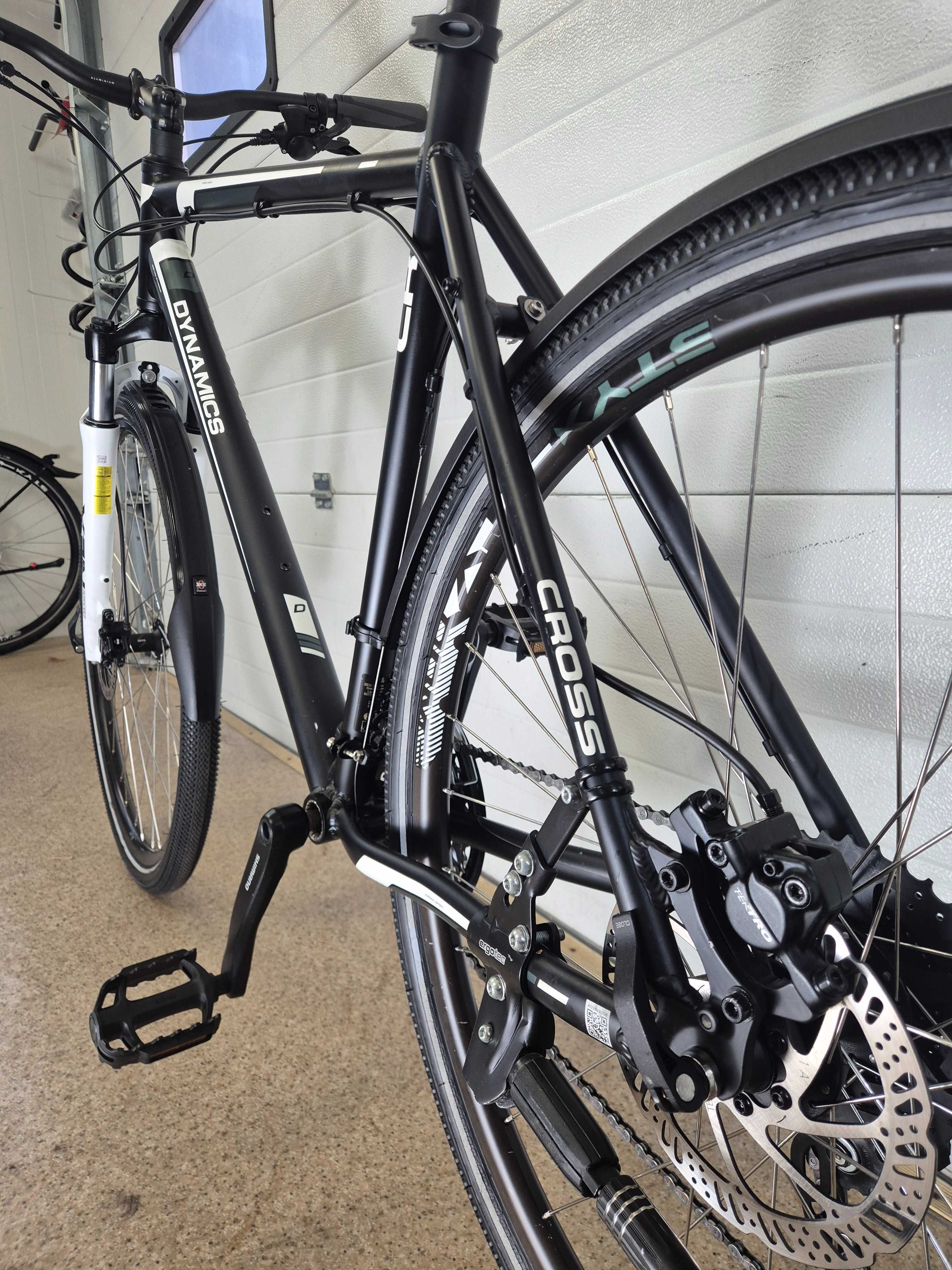 Cross Dynamics cross Gravity r. 58 cm Deore 3x9