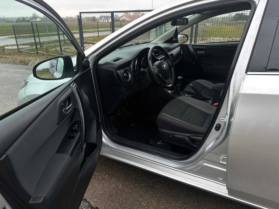 Sprzedam Toyota Auris