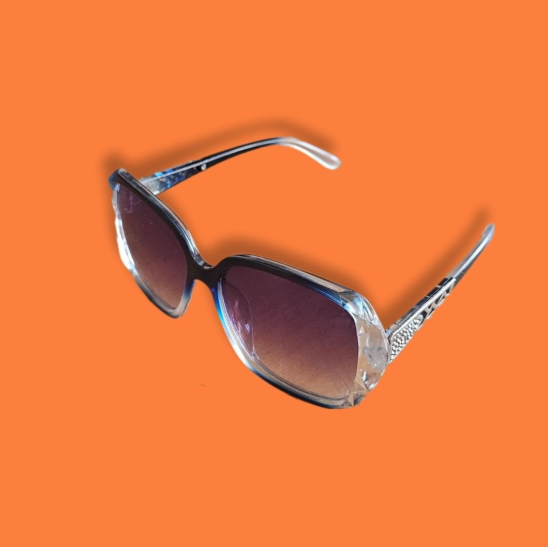 Óculos de sol novos! Apenas 5€ cada