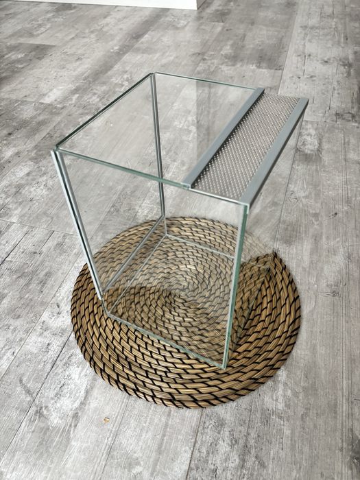 Terrarium 20x20x30 cm – wentylowane od góry, szkło