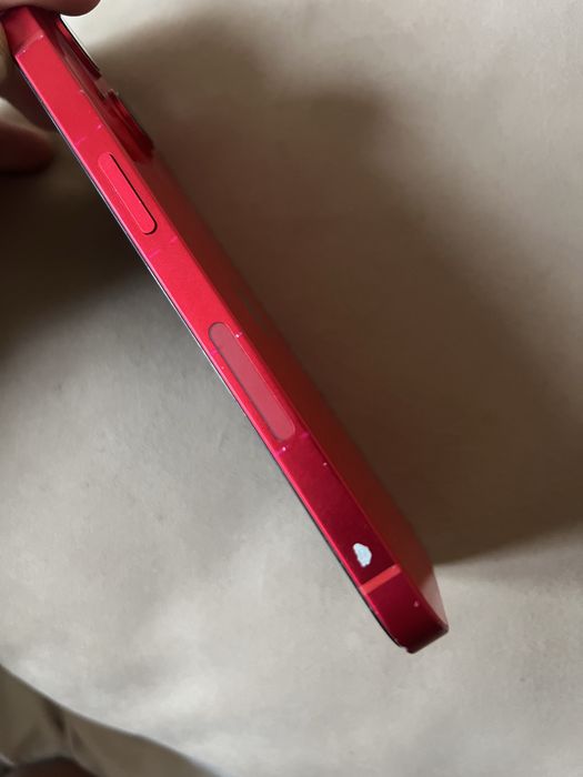 Продам телефон iPhone 14 256ГБ