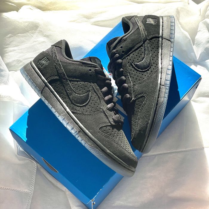 Nike Dunk Low SP x Undefeated 5-On-it Raro