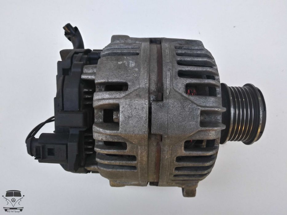 Генератор Гольф 4 Бора Шкода Октавия Тур Пассат Б5 Ауди