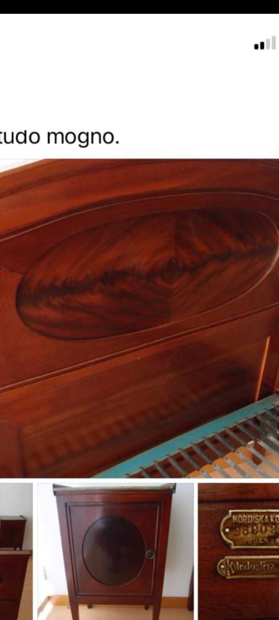 Mobilia antiga muito bonita... em mogno fabricado na Argentina.