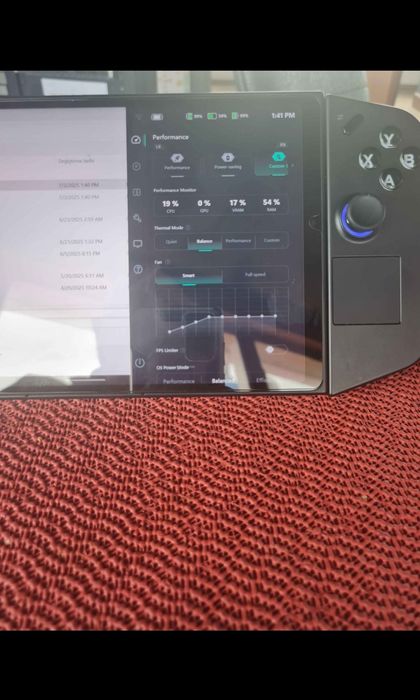 Legion go Amd Ryzen Z1 extreme,1 tera Ssd