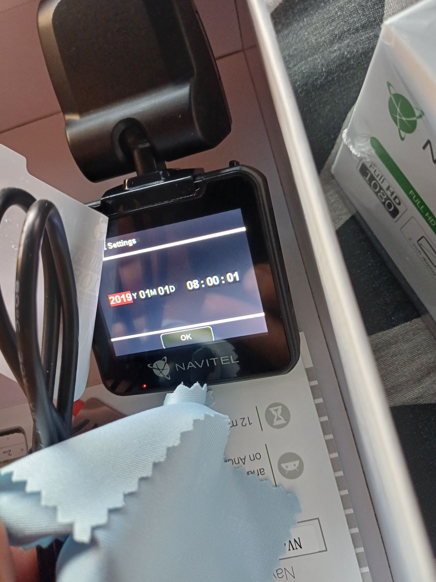 Wideorejestrator Navitel r600GPS nowy