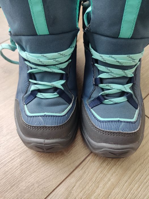 Черевики, кросівки, трекінгові, французької фірми QUECHUA 37 розмір