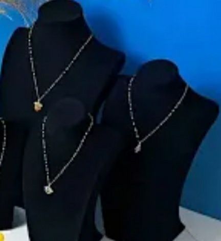 Busto para colares ou fios