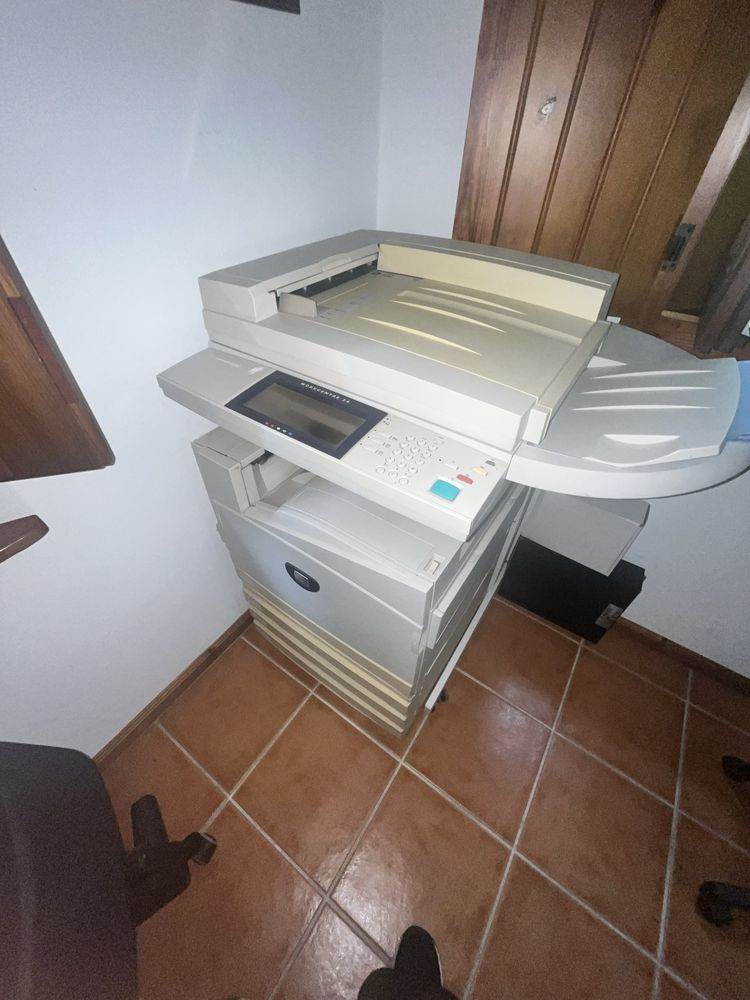 Fotocopiadora Xerox WorkCentre 24 – COMO NOVA
