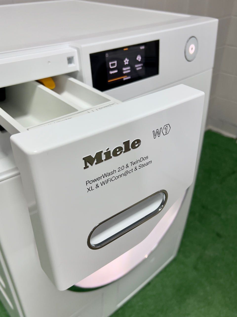 Пральна машина Miele WWR 880 WPS преміальна модель, Німецького виробни