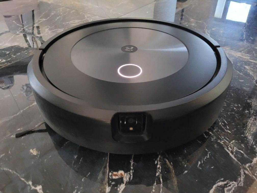 Sprzedam iRobot Roomba j7