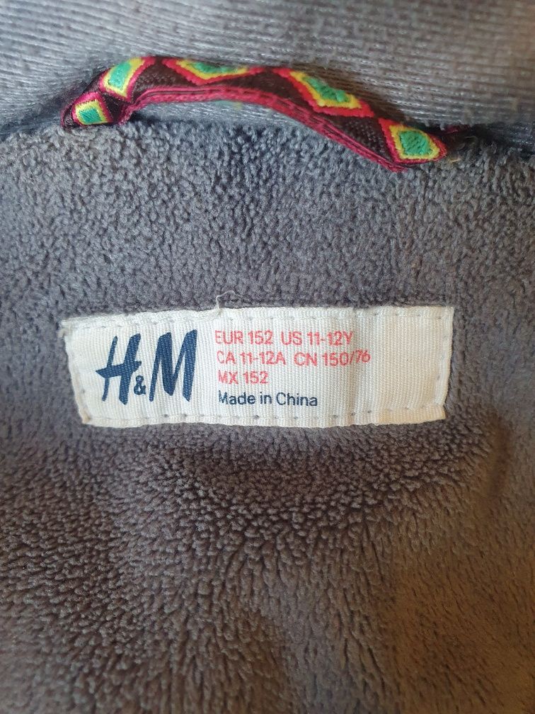 Подростковая осенняя куртка H&M на 11-13 лет