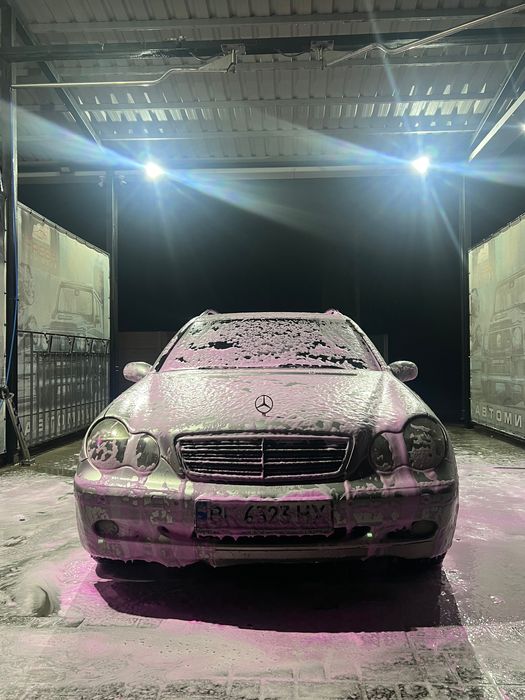 Mercedes-Benz C200 2003