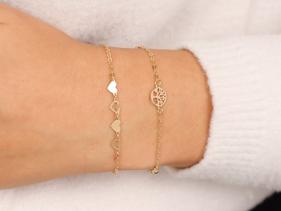 Złota bransoletka z serduszkami PR 585